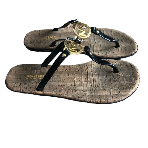 Michael Kors Thong Sandal - Picture 4 of 5